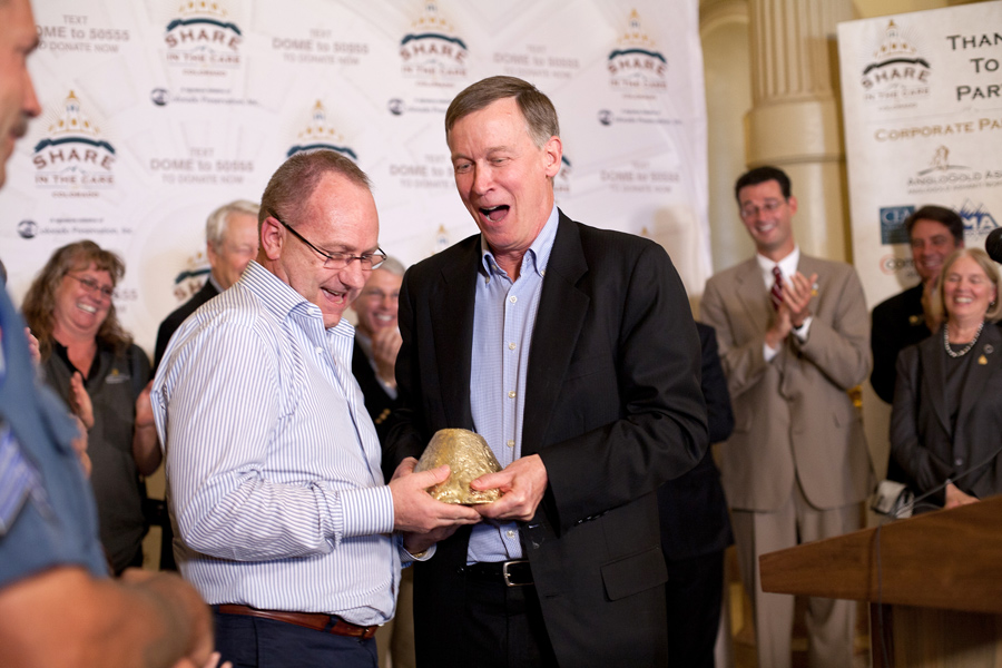 Donated gold button to become gold leaf for Colorado State Capitol dome refinishing